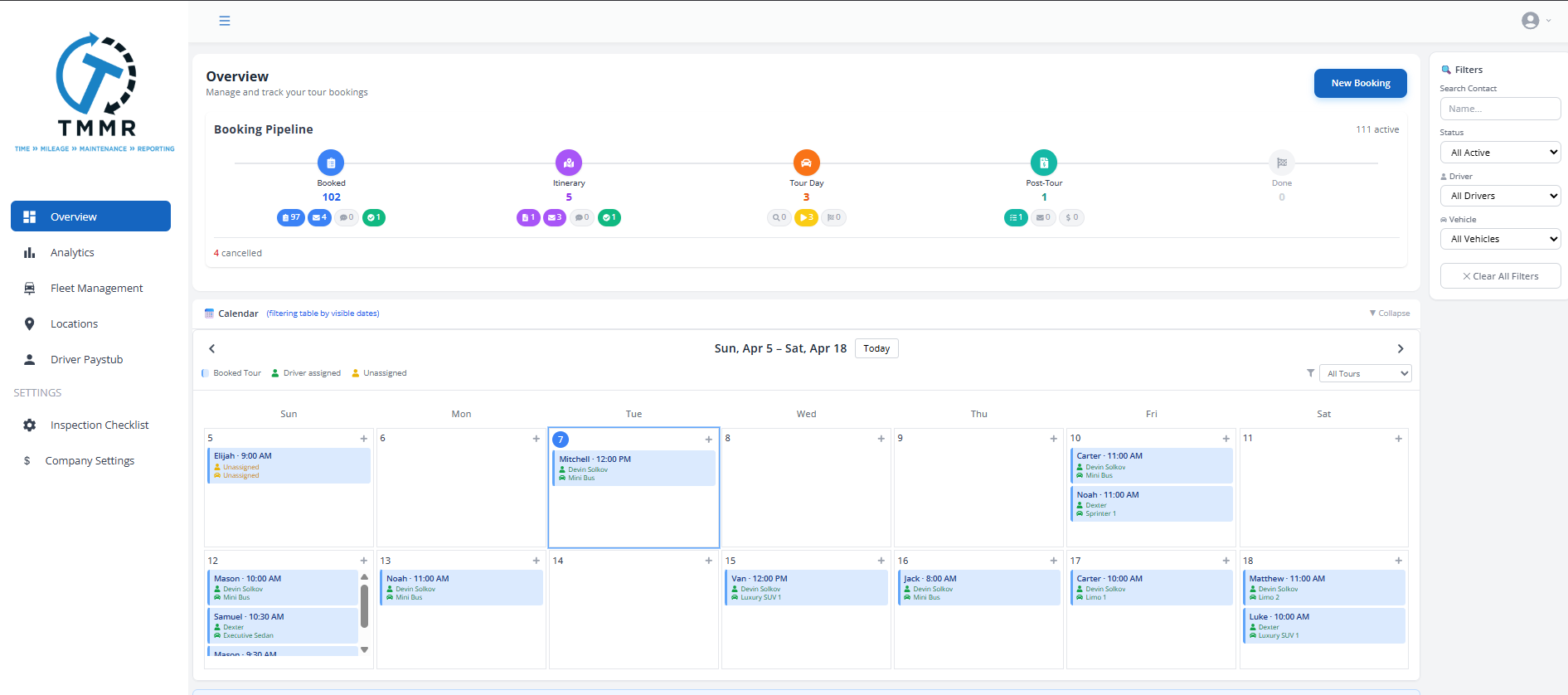 Tour Management Made Right booking pipeline with status stages and calendar